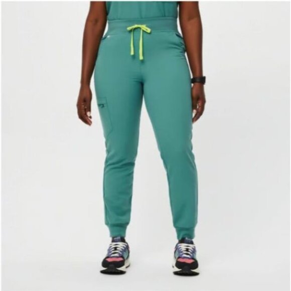 Figs Women's Zamora Jogger Scrub Pants In Cactus L - Picture 1 of 11